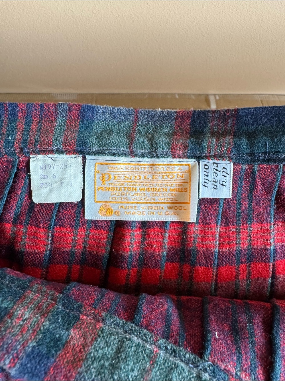 Pendleton Red Wool Buttoned Coat - Picture 5 of 5